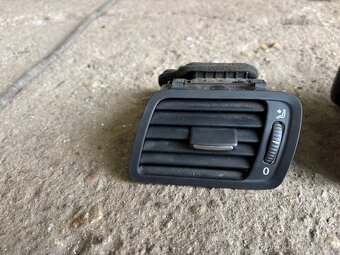 Výdechy Passat b6 - 4