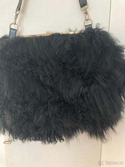 VELKÁ SLEVA Kabelka pravá kožešina - lama - 4