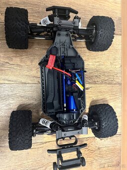 Traxxas - 4