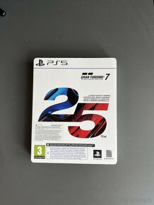 Playstation 5 s mechanikou - 4