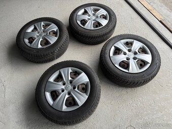 Sada plechových kol R15 Hyundai 5x114,3 + zimní 195/65 R15 - 4
