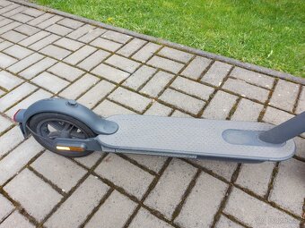 Koloběžka elektrická Xiaomi Mi Electric Scooter 3 - 4