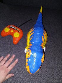 Tyrannosaurus Rex na dálkové ovládání 40 cm chodí a řve - 4