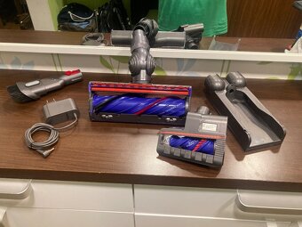 Dyson V12 Nový nepoužitý, kartáčový nástavec. - 4