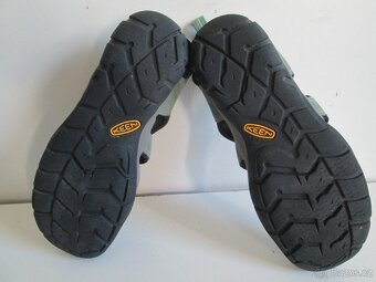 keen......vel.38 - 4