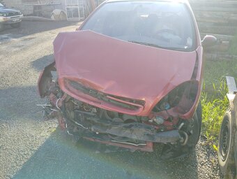Citroen Xsara Picasso nahradní díly 2.0 HDI - 4