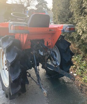 Japonský malotraktor Kubota GL-23, 23 koní - 4