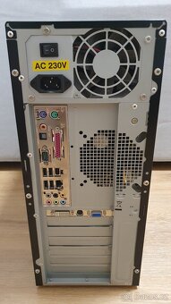 Stolní počítač - AMD Athlon 64 3.1GHz, 3GB RAM, 160GB disk - 4