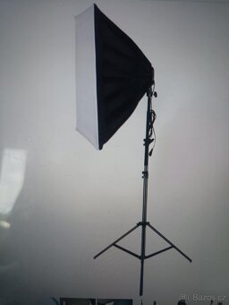 Studiova lampa softbox stativ + žárovka ( - 4