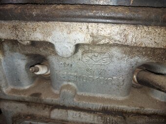 Motor s převodovkou UAZ 469 - 4