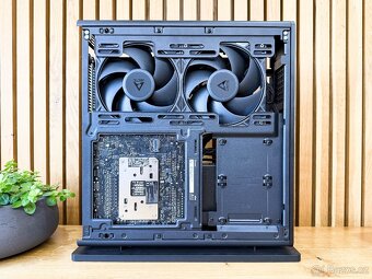 Herní PC - RYZEN 9600X, RTX 5070, 32 GB RAM, 4TB SSD - 4