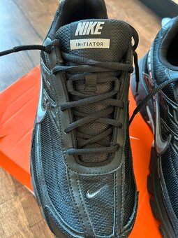Pánské tenisky značky Nike Initiator - 4