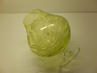 Obří krásná broušená žlutozelená číše obs. 2,7 l. - 4