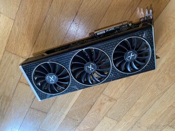 XFX Radeon RX 6700XT - 4