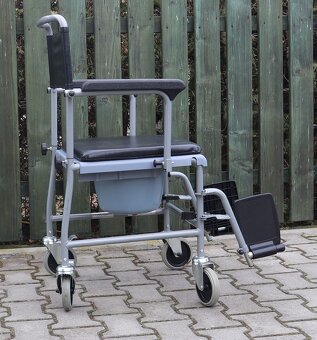 Toaletní židle - 4