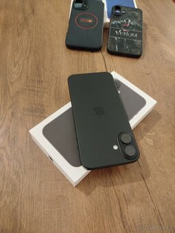 Apple iphone 16 Plus 128Gb Black - 4