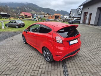 Ford Fiesta ST 1.6 134KW 2016 - 4
