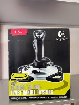 Logitech Joystick Extreme 3D Pro s originální krabicí. - 4