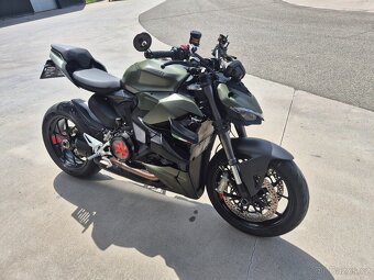 Ducati Streetfigter V2 - 4