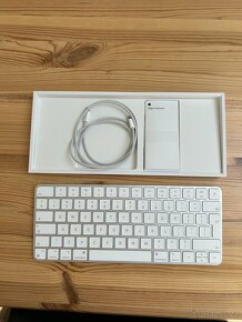 Apple Magic Keyboard - 4
