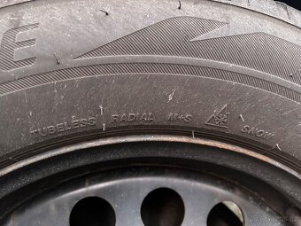 Sada disků z VW 215/65 R17 99H zimní pneu - 4