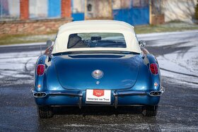 Chevrolet Corvette C1 283 cu in (4.6 L) - 4