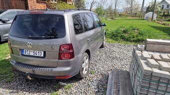 Touran 2.0TDi 103Kw UNITED - 4
