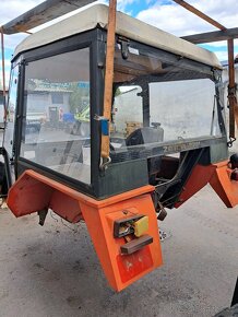 Kabina zetor uřI viz foto - 4