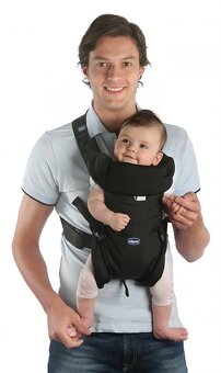 CHICCO dětské nosítko Easy Fit Black Night - 4