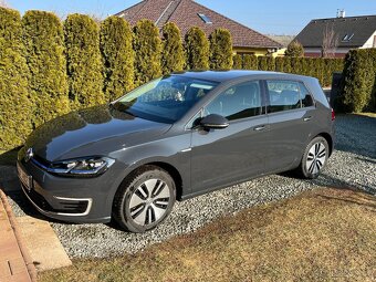 Volkswagen e-Golf 100kW, 36kWh, 12/2020, TOP stav. - 4