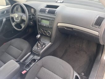 Škoda Octavia, 1,6 MPi, tažné, orig.autorádio, STK 12/2026 - 4
