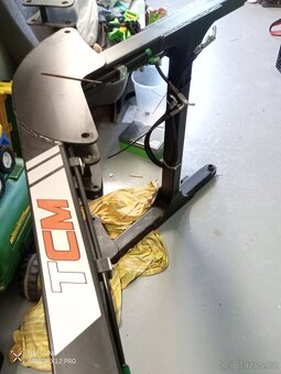 Čelní nakladač TCM premium na malotraktor - 4