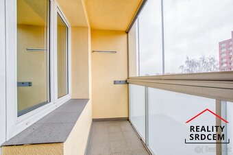 Pronájem bytu 2+kk s dvěma lodžiema, ul. Podroužkova, Ostrav - 4