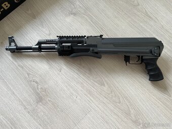 CYMA CM.028-B airsoftový elektrický samopal - 4