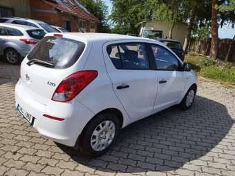 Hyundai I20 1.2 benzín původ ČR,najeto 45tis.km. - 4