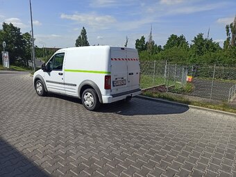 Ford Transit Connect - 4