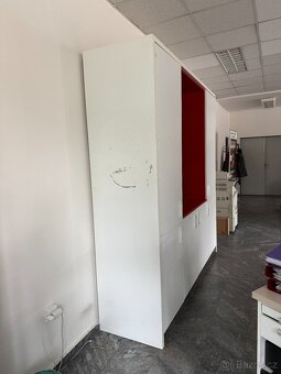Kancelářská skříň v dobrém stavu (v235 x š228 x h60) - 4