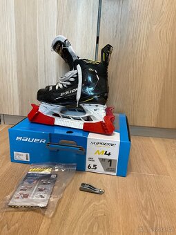 Hokeejové brusle Bauer Supreme M4 FIT1 velikost 6.5 - 4