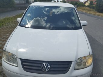 VW Touran TDI - 4