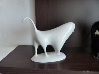 Brusel Malý Býk J.Ježek Royal Dux 1959 100%stav - 4