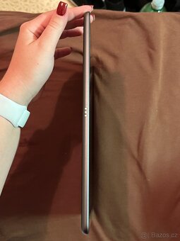 iPad 9.generace 64GB - 4