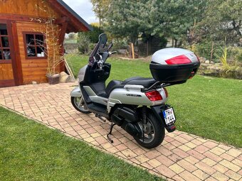 Yamaha Versity 300 - 4