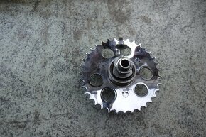 Moped- vidlice,výfuk, zadní vidlice,zapal.,rozeta,vahadla, - 4