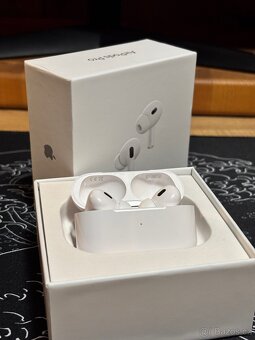 AirPods PRO 2 - 4