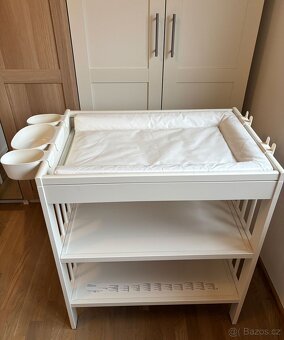 IKEA přebalovací stůl + postýlka GULLIVER - 4