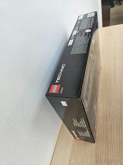 LEGO Technic 42162 Bugatti Bolide Agile Blue - 4