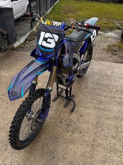 Yamaha YZF250 - 4
