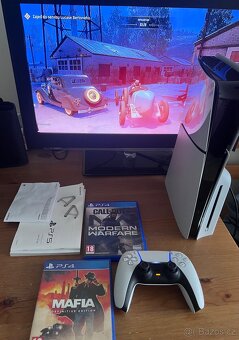 PS5 Slim 1TB v záruce + Mafia a Call of Duty - 4