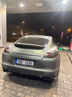 Porsche panamera 4s - 4