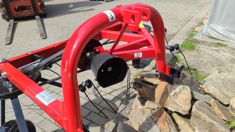 Obraceč sena karuselový - 4